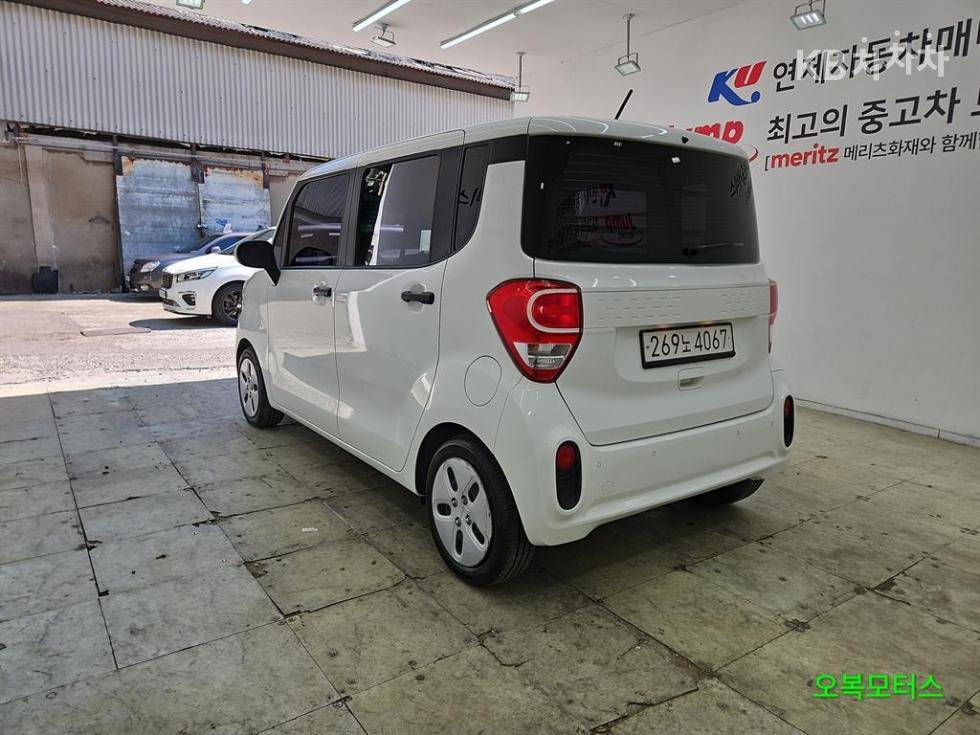 2022 - kia ray