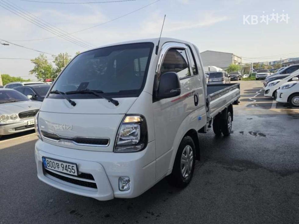 2023 - kia bongo iii