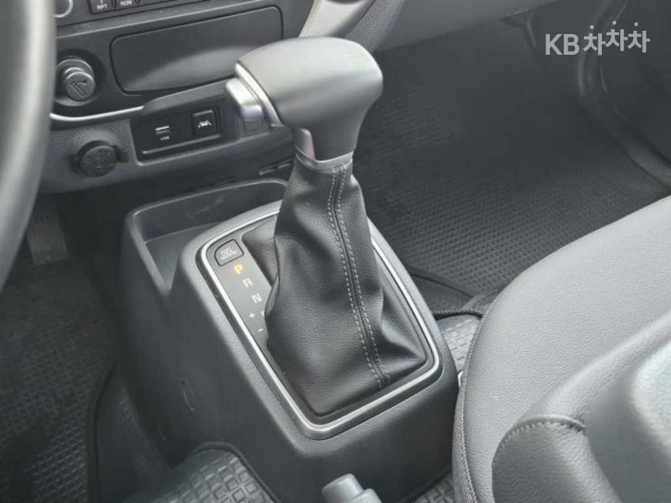 2023 - kia bongo iii