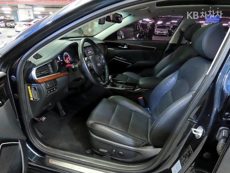 2016 - kia k7