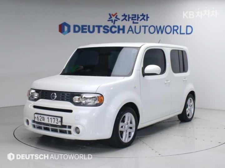 Nissan Cube 1.8