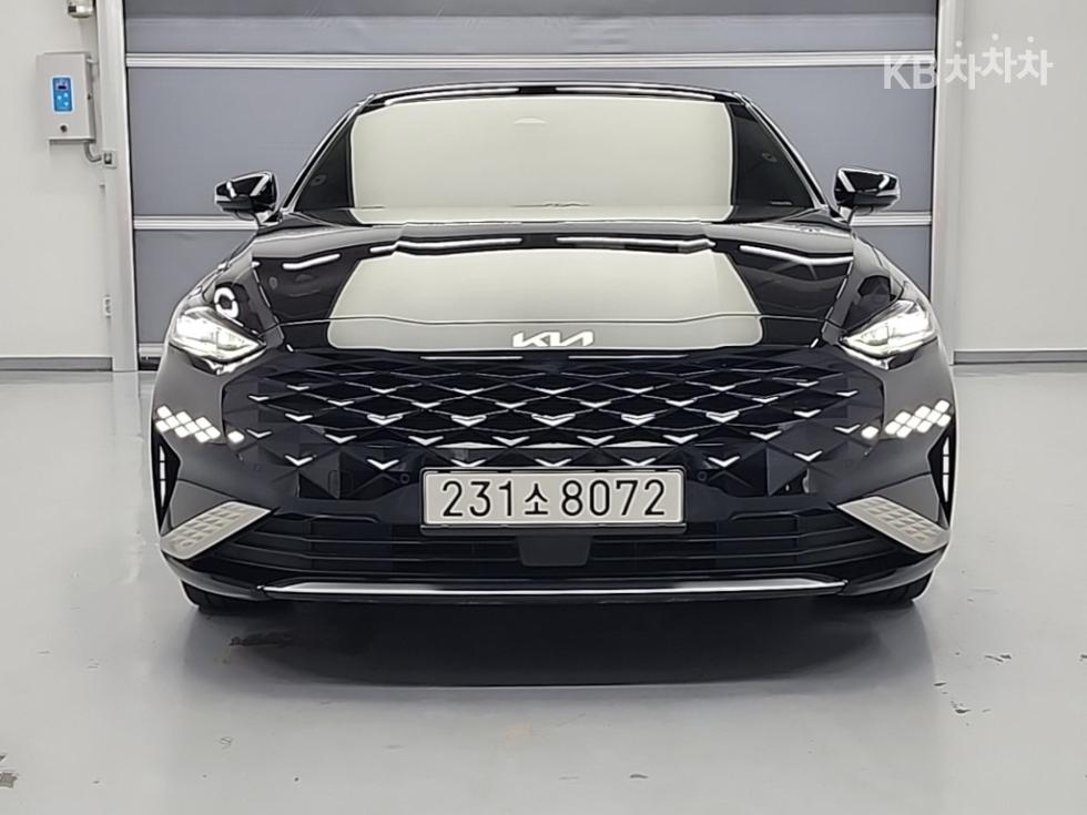 Kia K8 — miniaturë 2