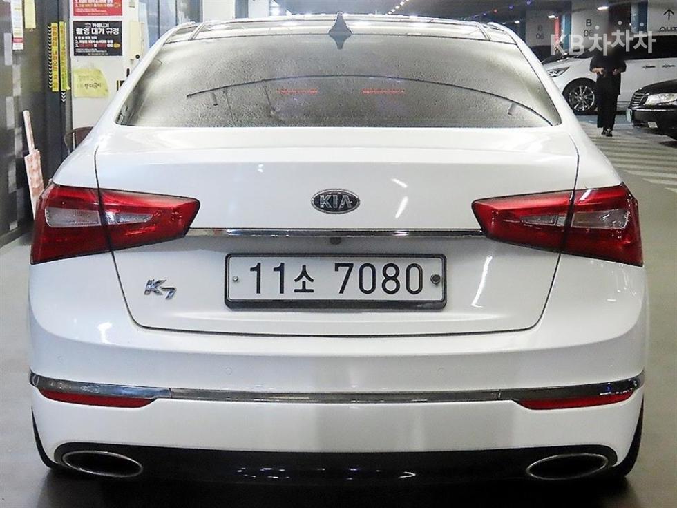2015 - kia k7