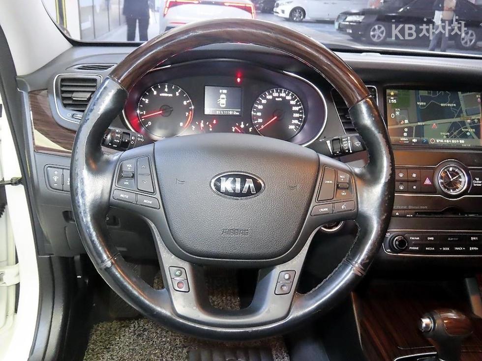 2015 - kia k7