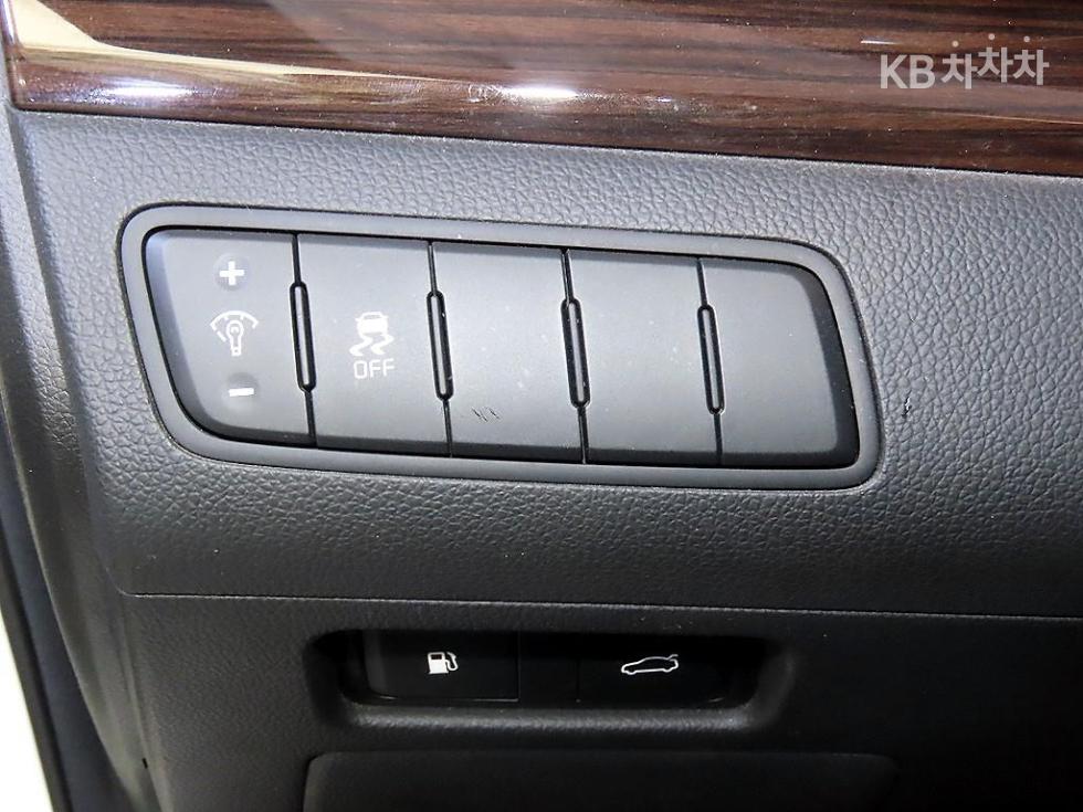 2015 - kia k7