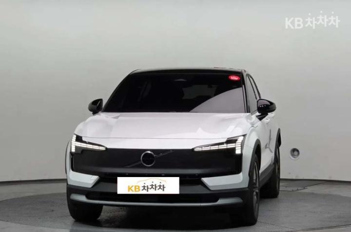 Volvo EX30 CC EV Twin Performance Ultra