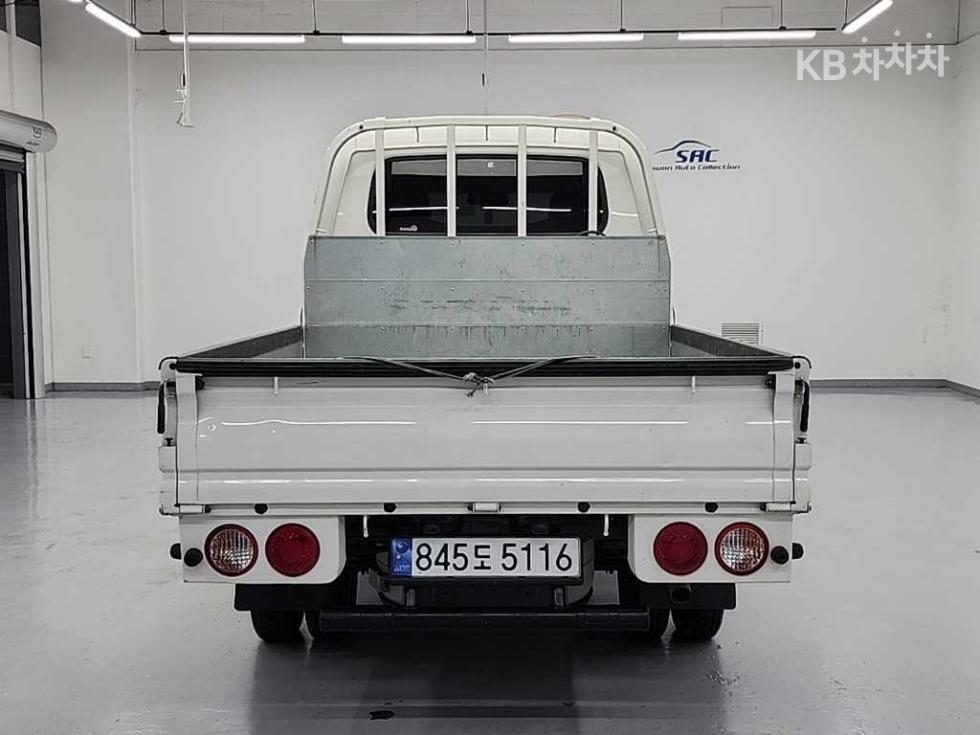 2024 - kia bongo iii