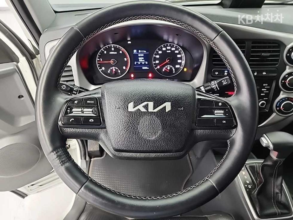 2024 - kia bongo iii
