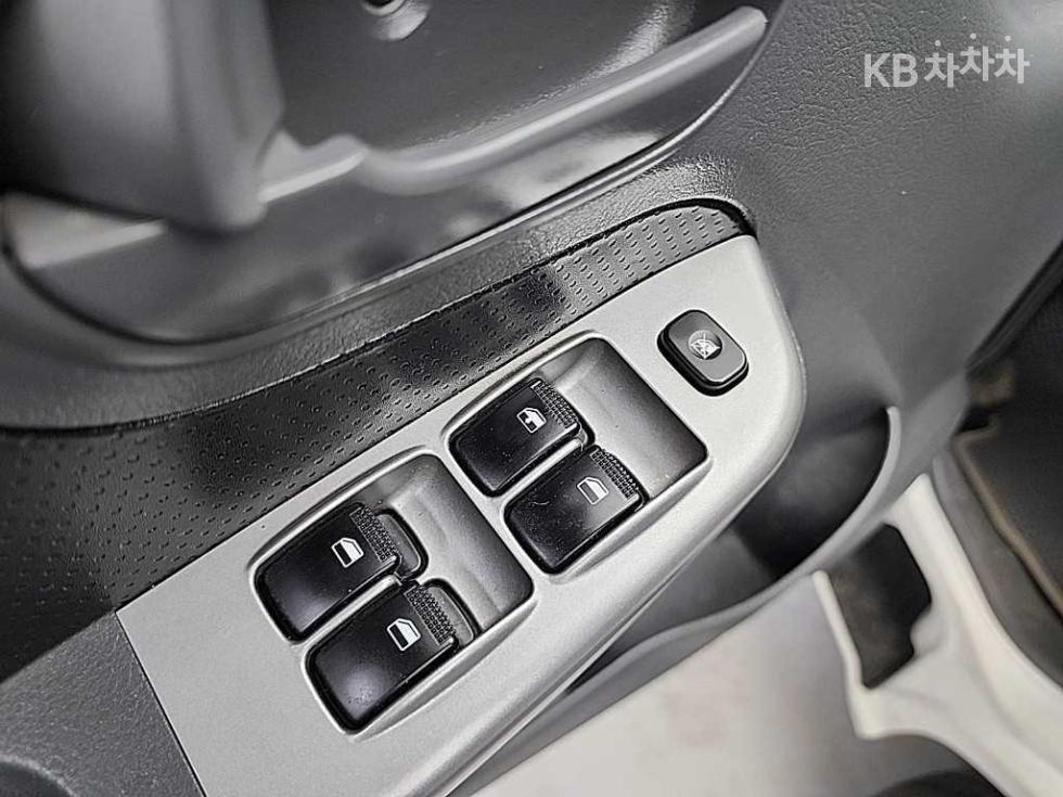 2024 - kia bongo iii
