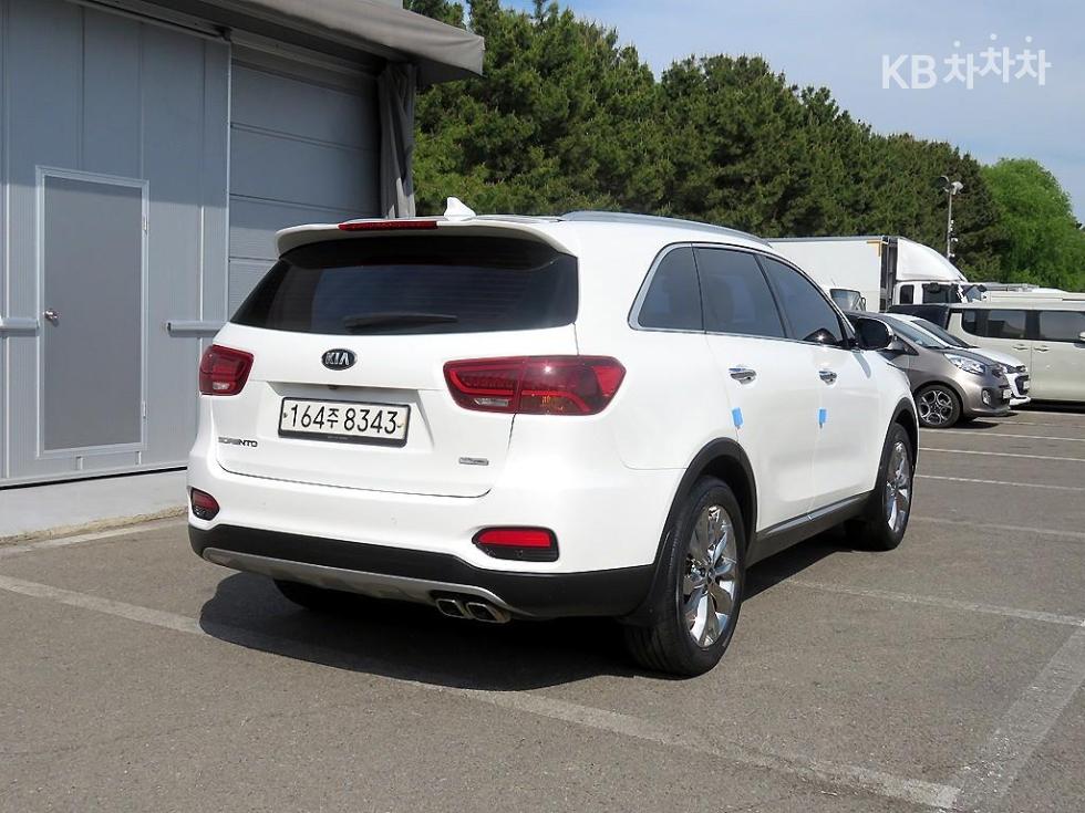 2019 - kia sorento