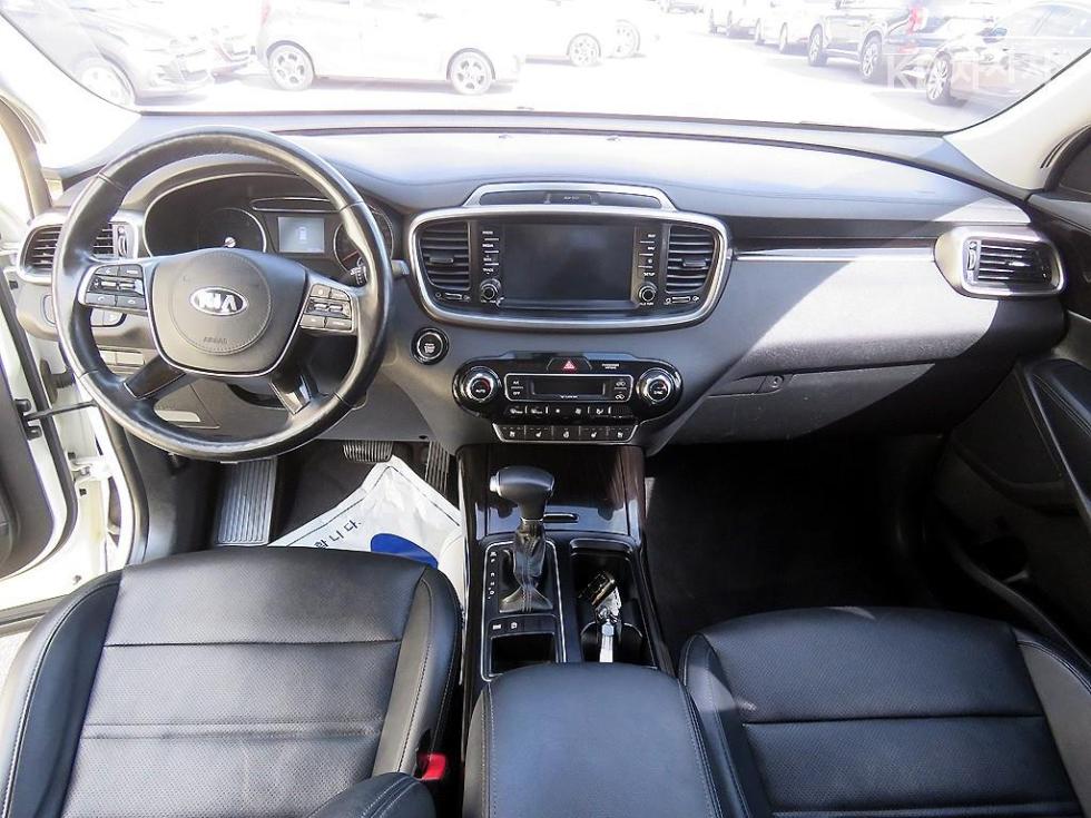 2019 - kia sorento