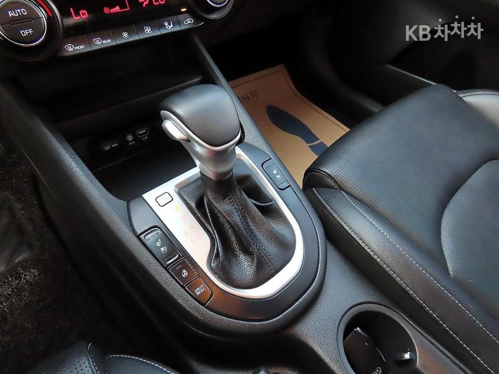 2021 - kia k3