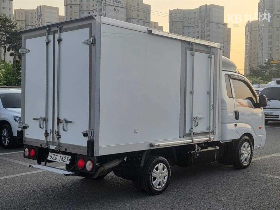 2019 - kia bongo iii