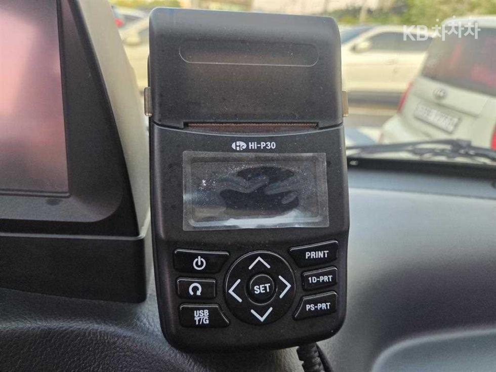2019 - kia bongo iii