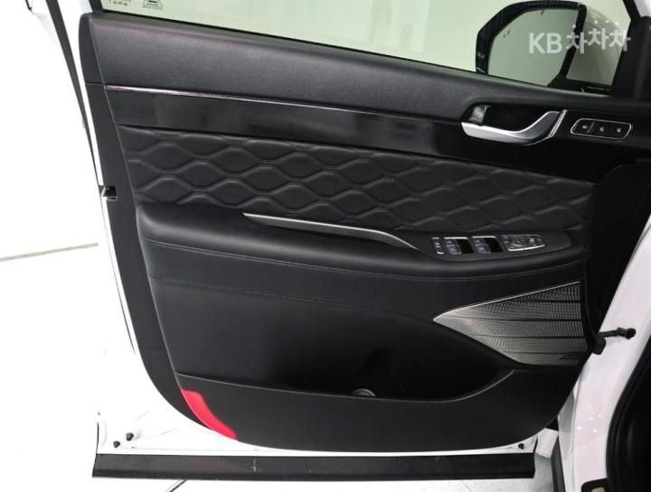 Hyundai Palisade 3.8 Gasoline AWD Calligraphy 9