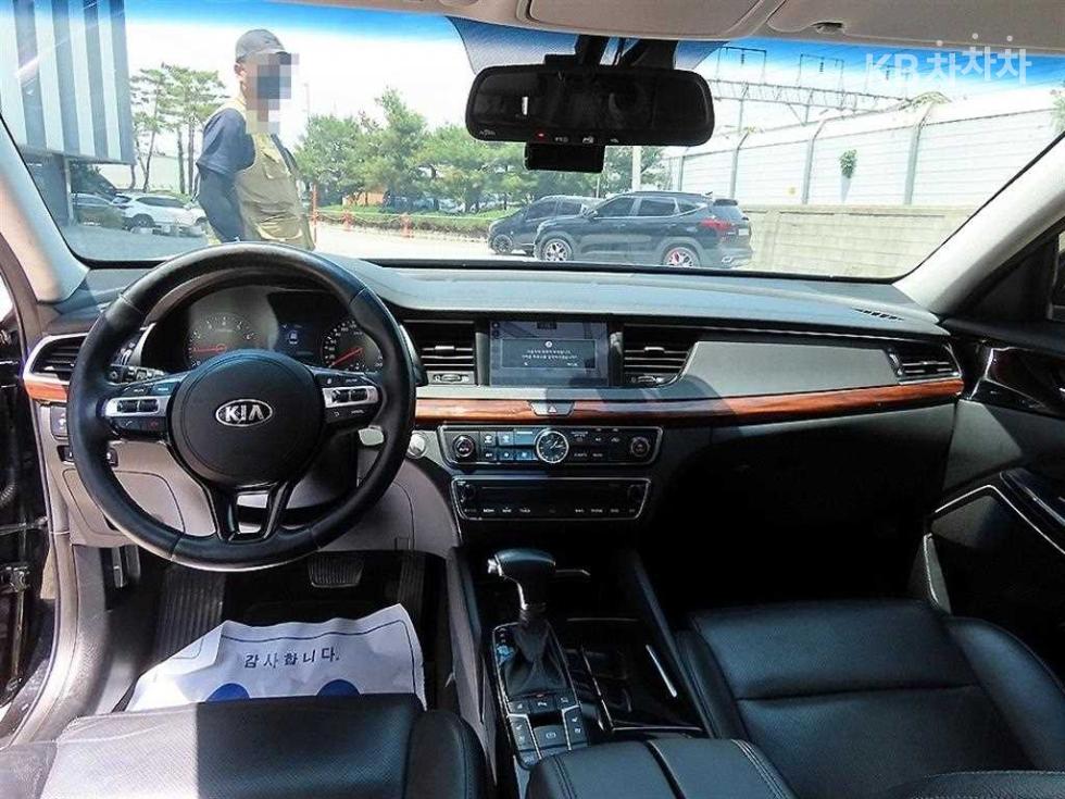 2016 - kia k7