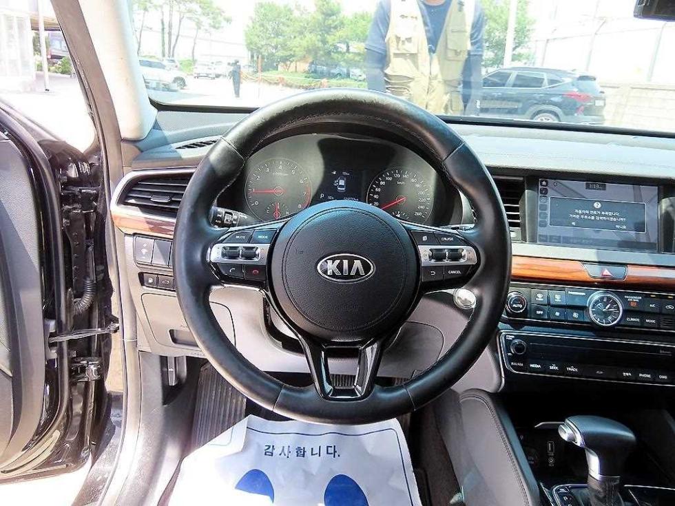 2016 - kia k7