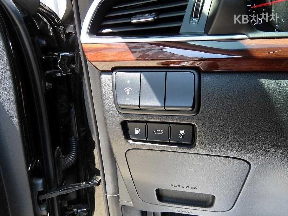 2016 - kia k7