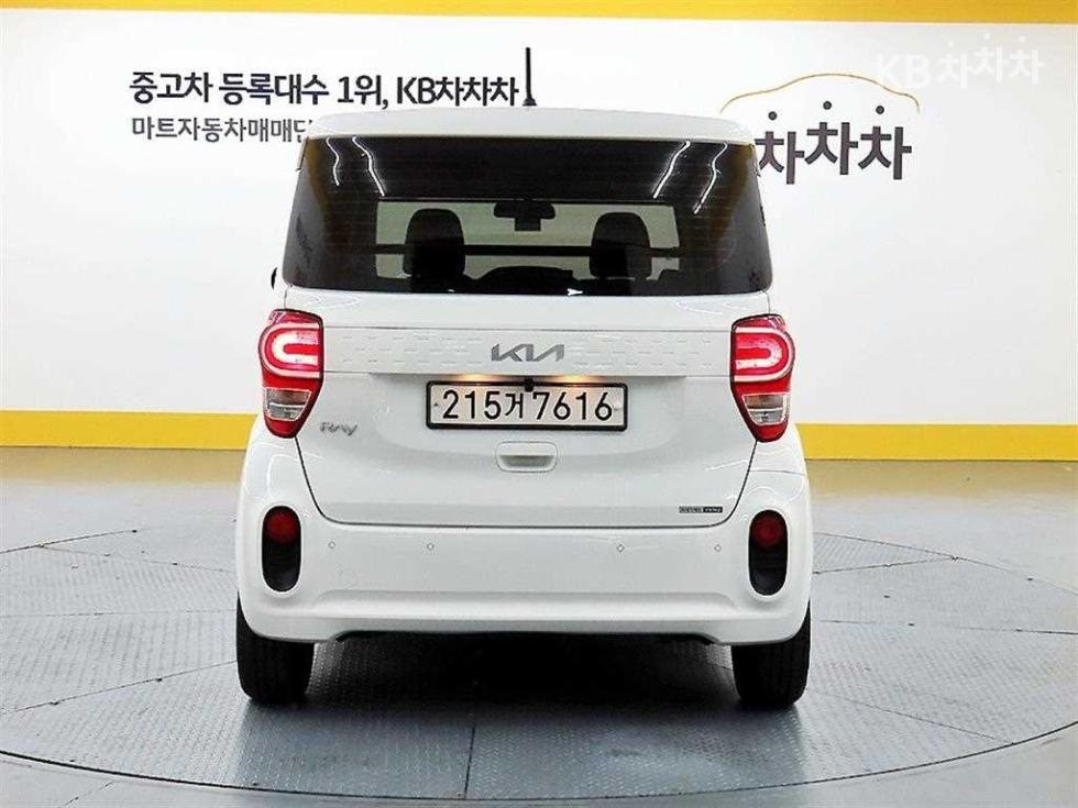 2022 - kia ray