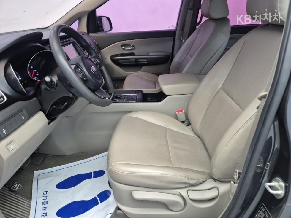 2015 - kia carnival