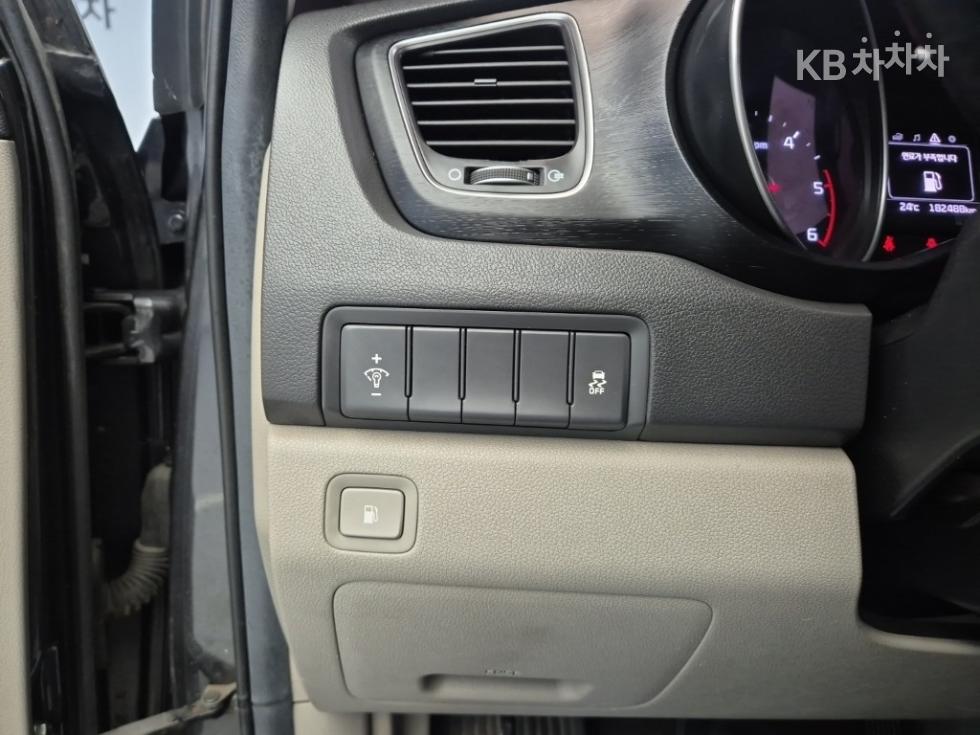 2015 - kia carnival