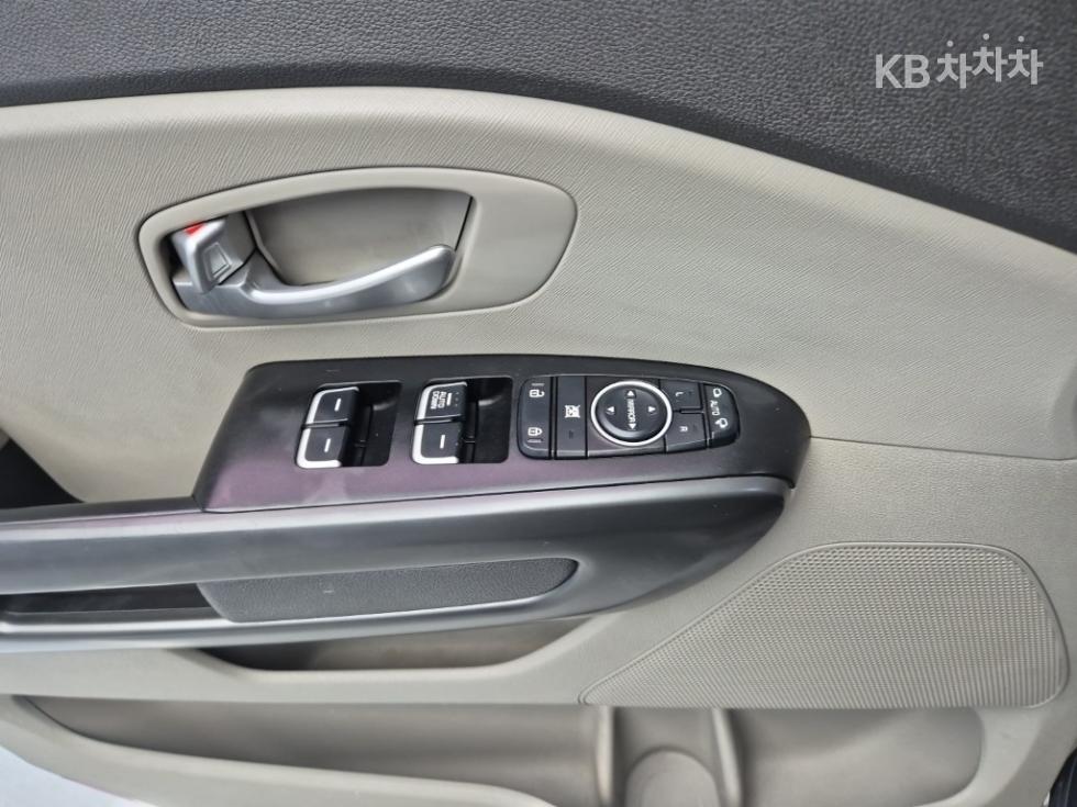 2015 - kia carnival
