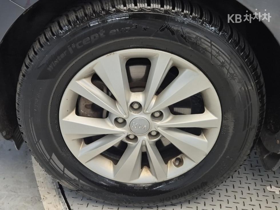 2015 - kia carnival