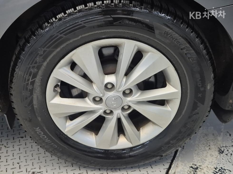 2015 - kia carnival