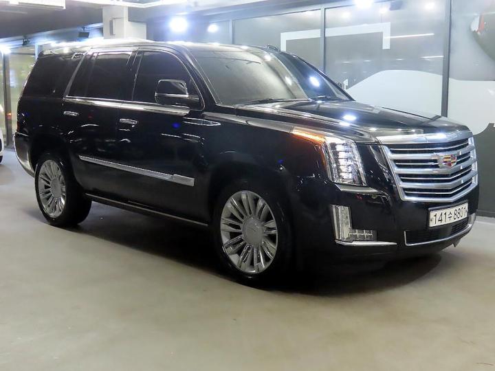 Cadillac Escalade 6.2 V8 Luxury
