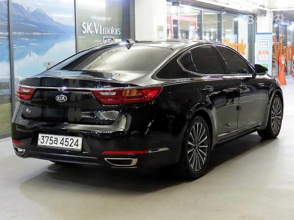 2018 - kia k7