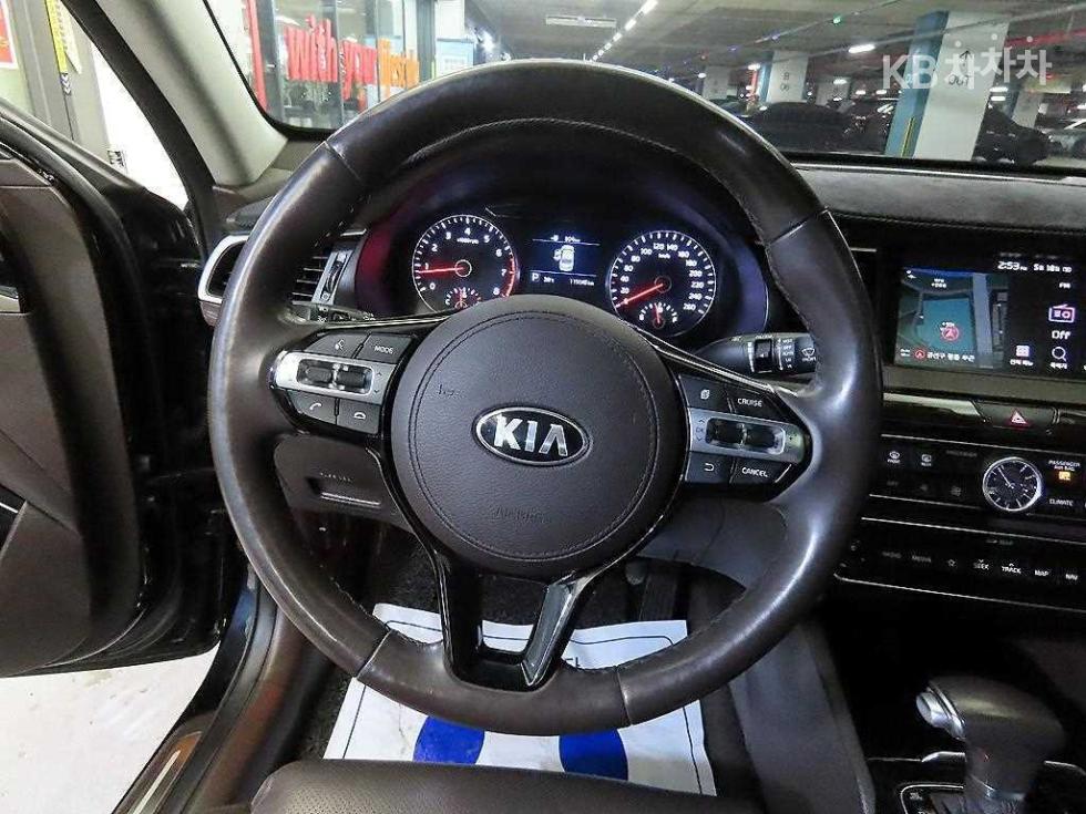 2018 - kia k7