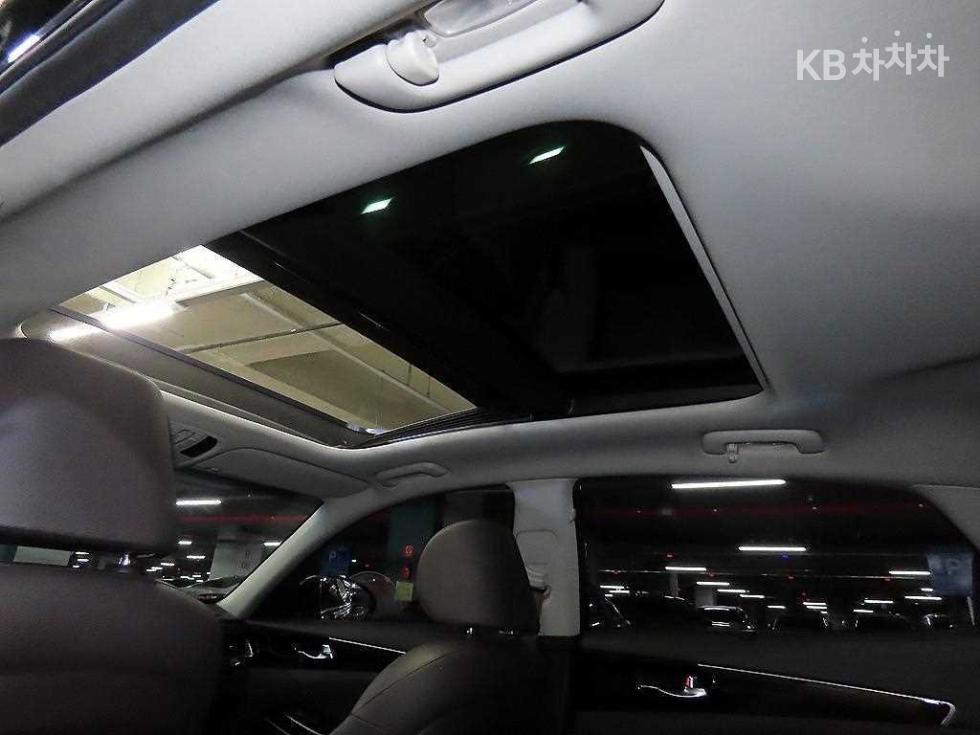 2018 - kia k7
