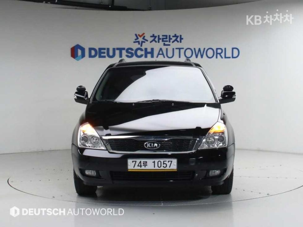 2013 - kia carnival