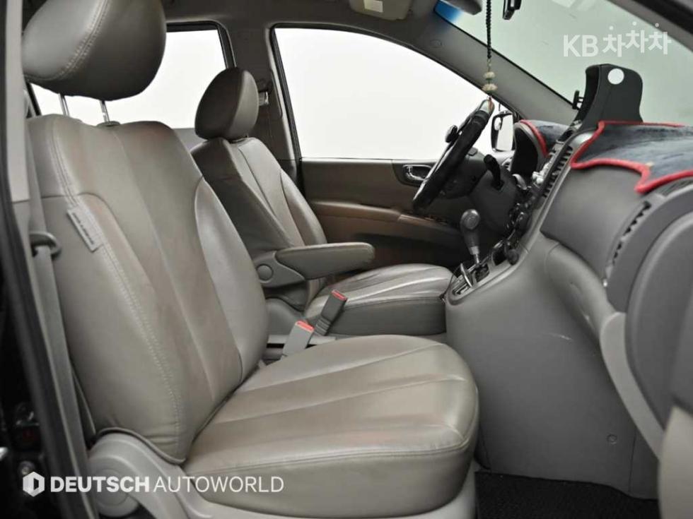 2013 - kia carnival