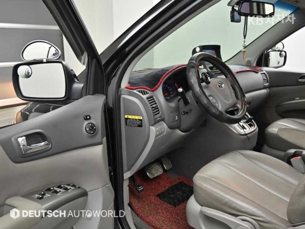 2013 - kia carnival