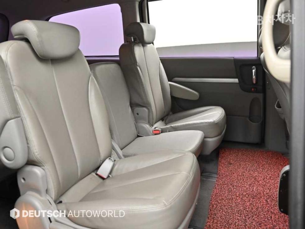2013 - kia carnival