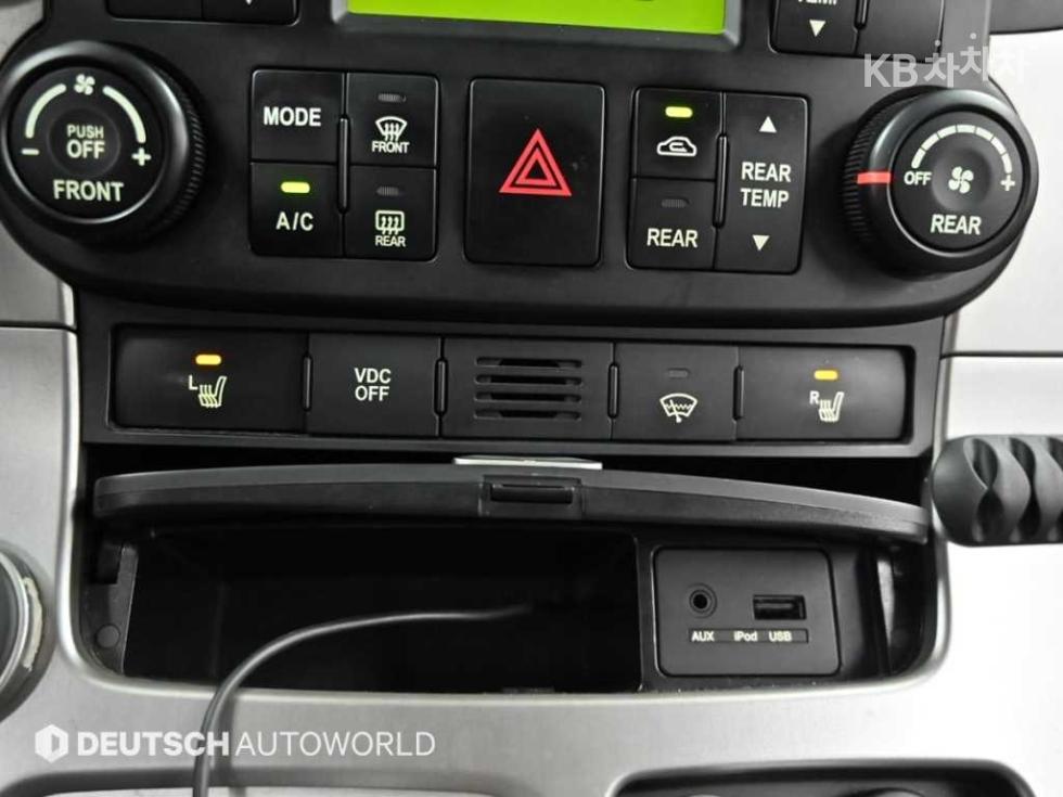 2013 - kia carnival