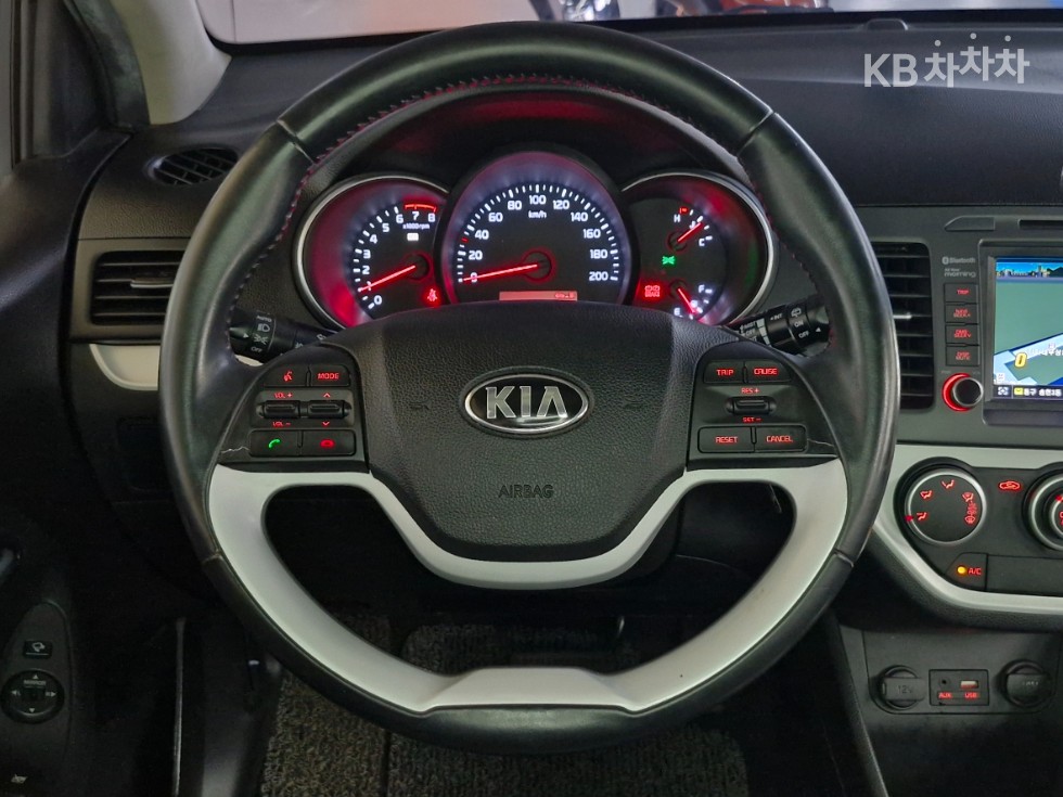 2016 - kia morning