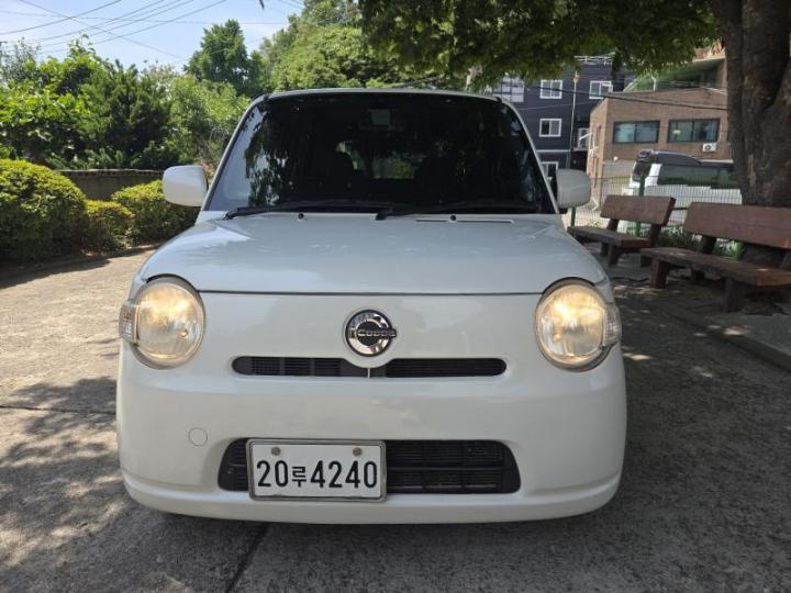 Daihatsu Mira 0.6