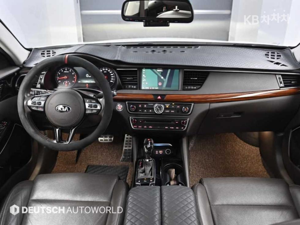 2017 - kia k7