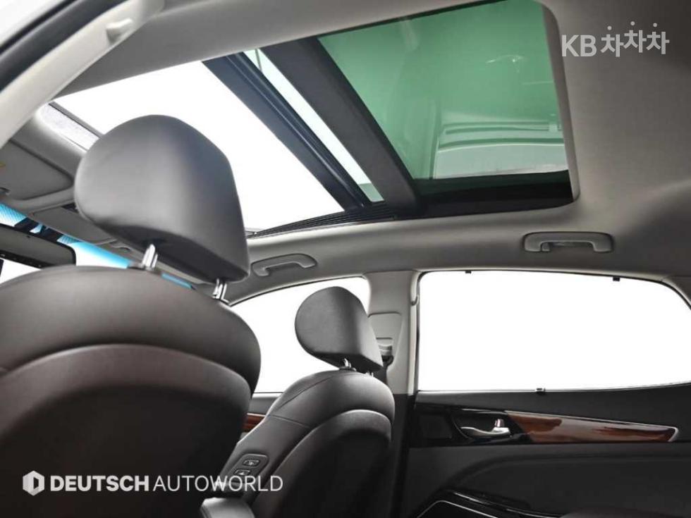 2017 - kia k7