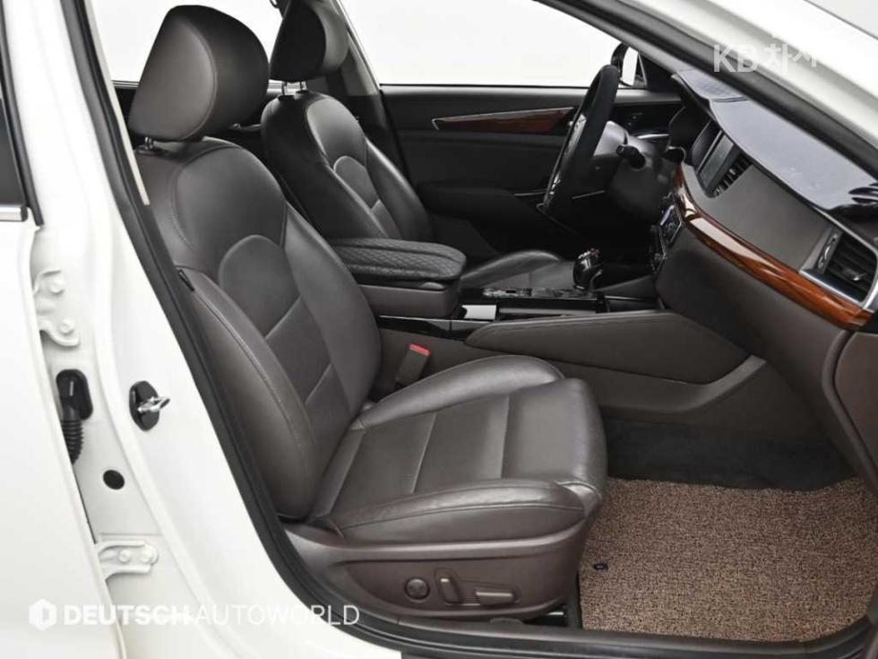 2017 - kia k7