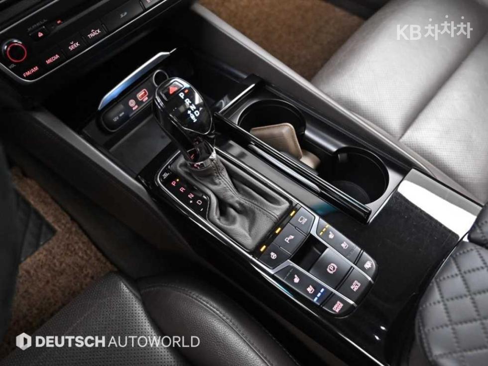 2017 - kia k7