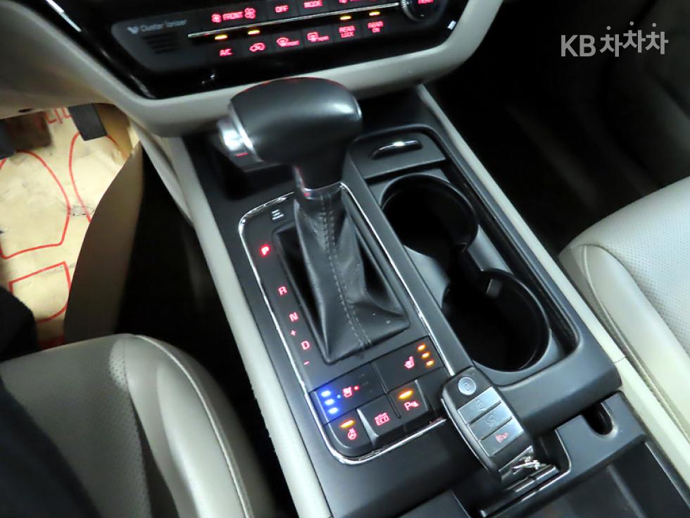 2017 - kia carnival