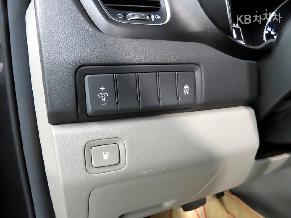 2017 - kia carnival