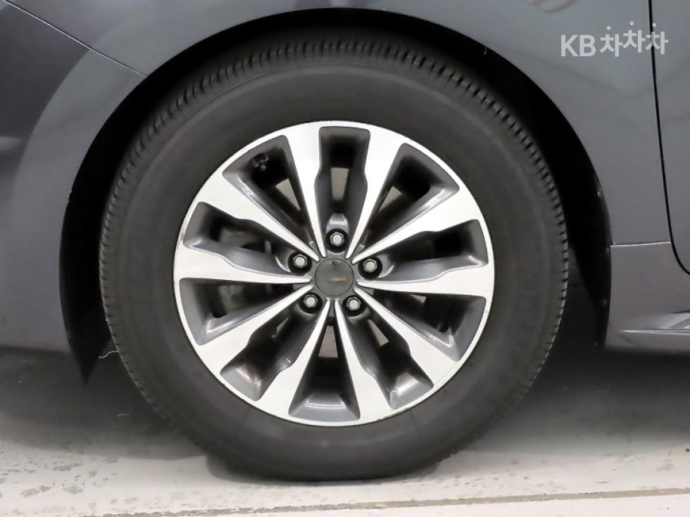2017 - kia carnival