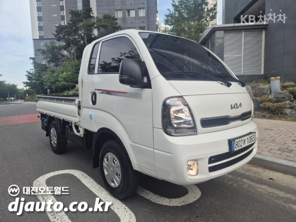 2022 - kia bongo iii