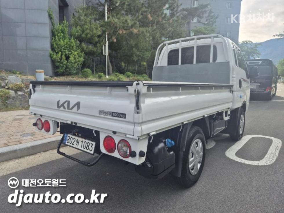 2022 - kia bongo iii