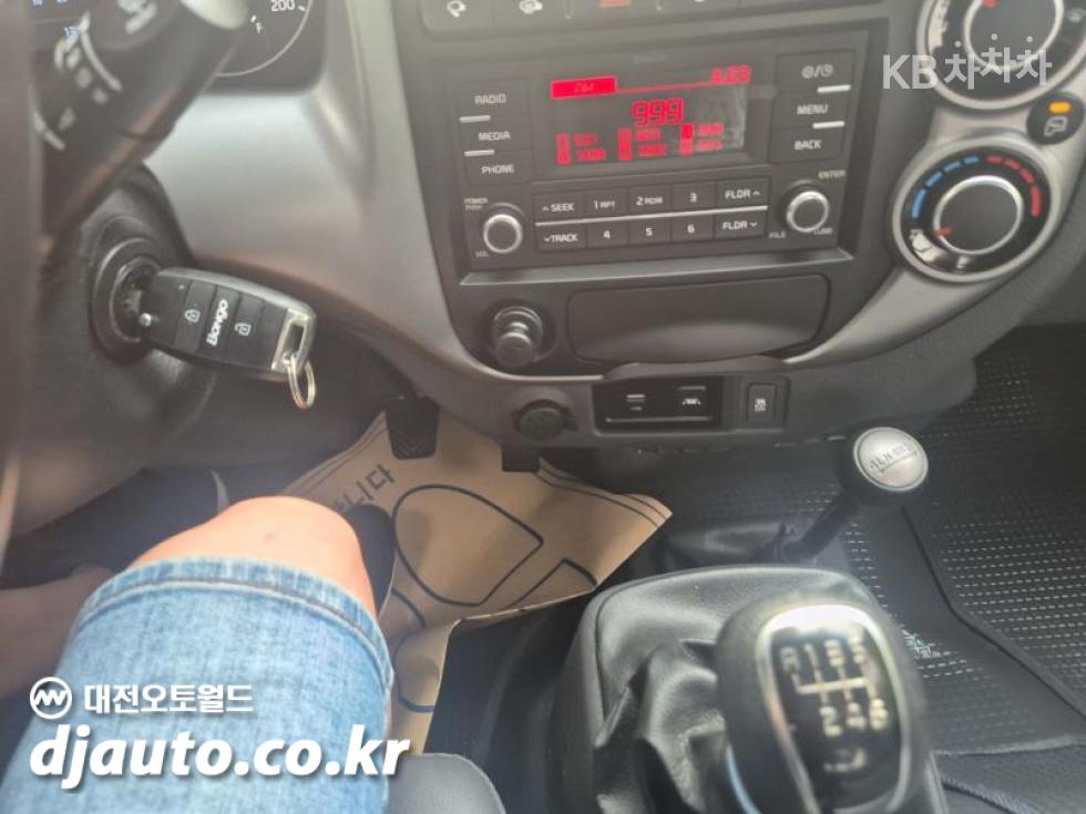 2022 - kia bongo iii