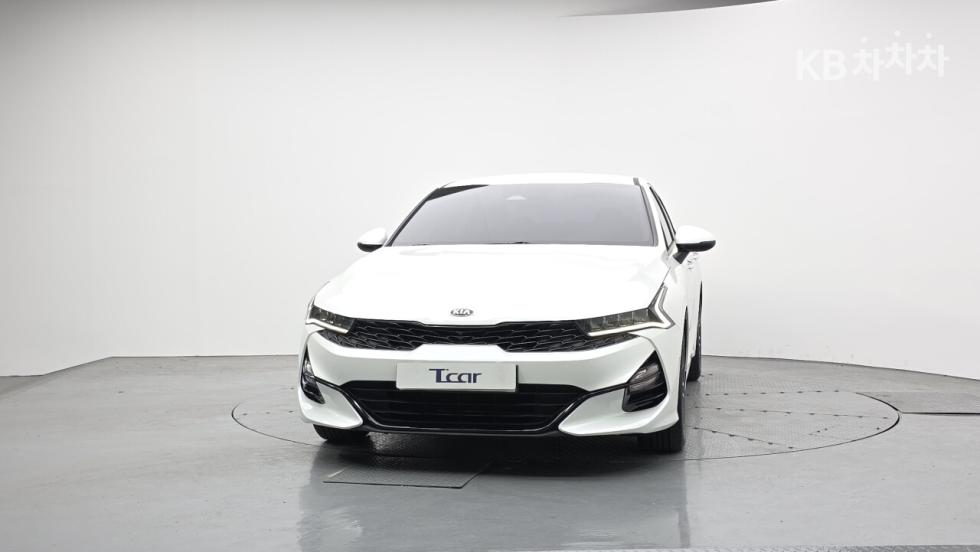 2021 - kia k5